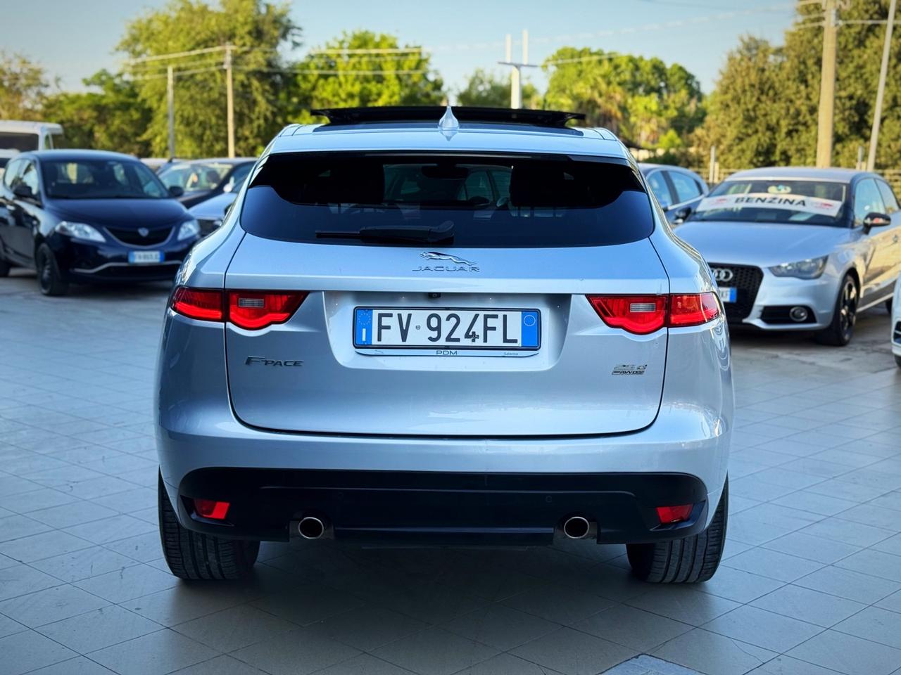 Jaguar F-Pace 2.0 D 180 CV AWD aut. Portfolio Extra Full Garanzia 24 Mesi