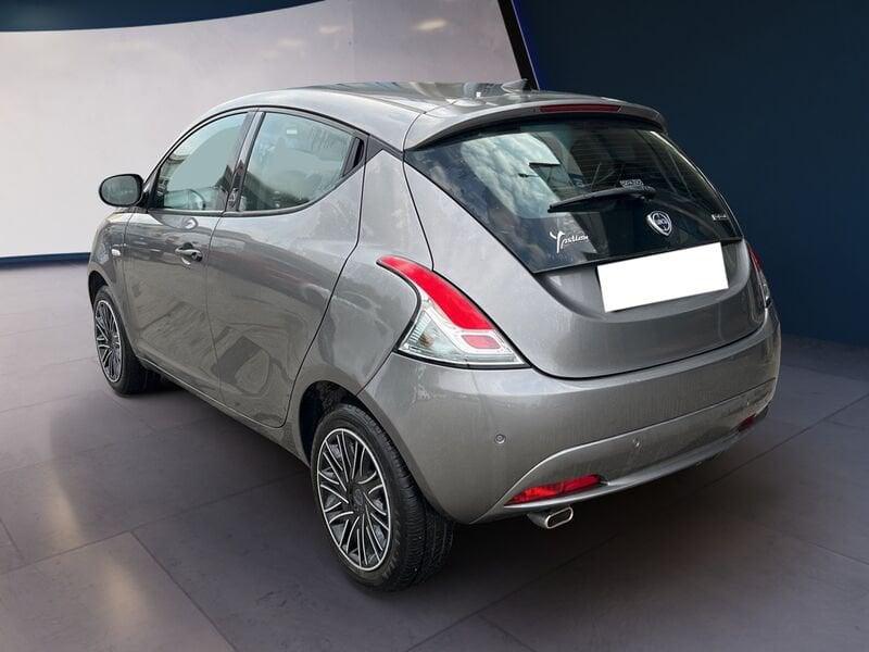 Lancia Ypsilon III 2021 1.0 firefly hybrid Gold s&s 70cv 5p.ti