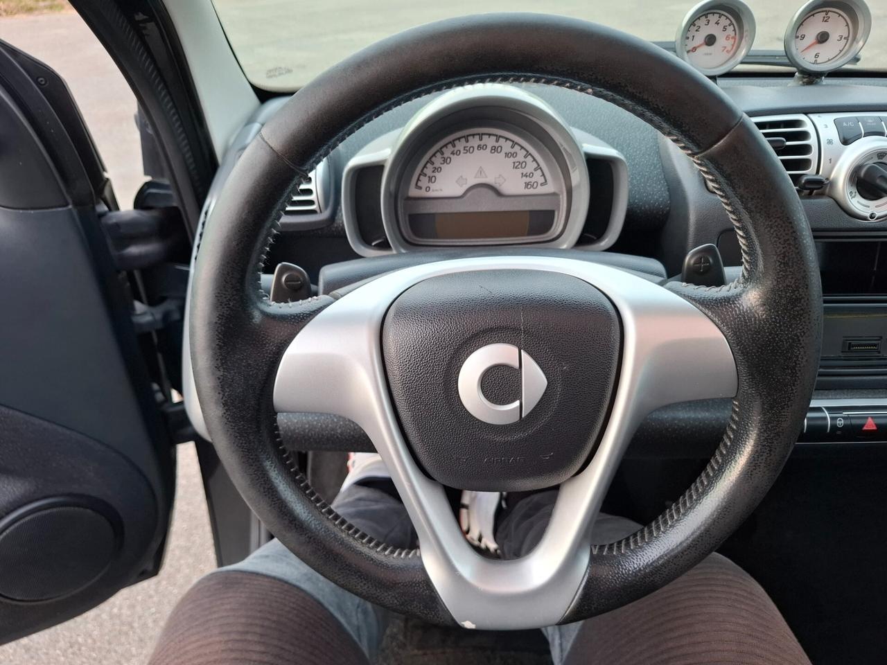 Smart ForTwo 1000 52 kW coupé pure