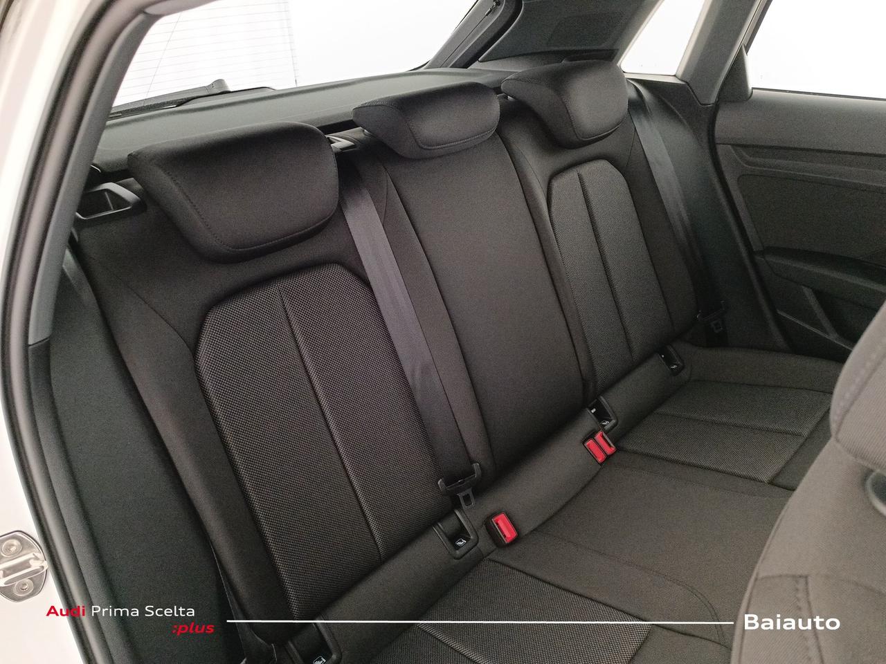 Audi A3 sportback 30 1.0 tfsi business