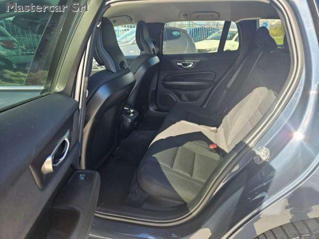 VOLVO V60 V60 2.0 b4 Momentum Business Pro auto - GH525JF