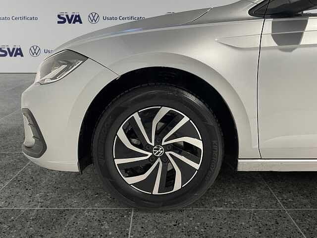 Volkswagen Polo 6ª serie 90CV 1.0TGI 5p. Trendline - NEOPATENTATI -