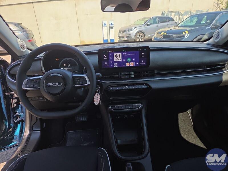 FIAT 600 600 Hybrid 100 CV DCT MHEV