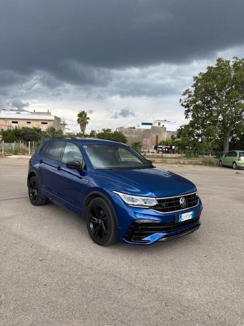 Volkswagen Tiguan 2.0 TDI 150 CV SCR DSG R-Line