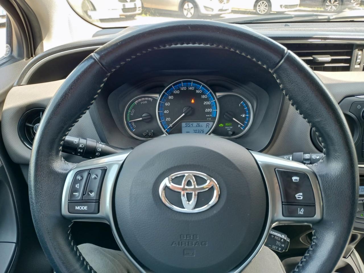 Toyota Yaris 1.5 Hybrid 5 porte Active