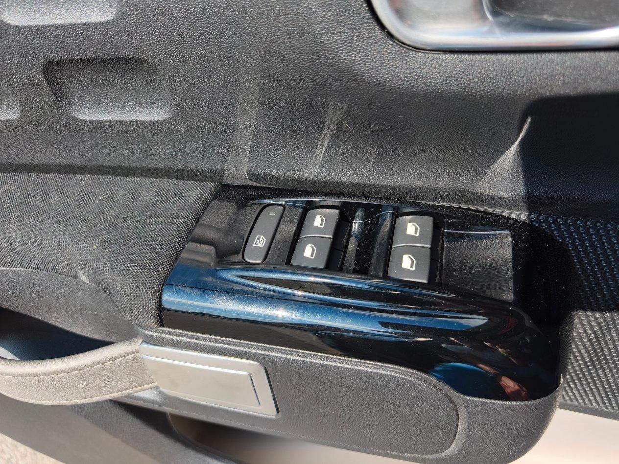 Citroen C3 1.5 bluehdi 100cv 6m OK NEOPATENTATI