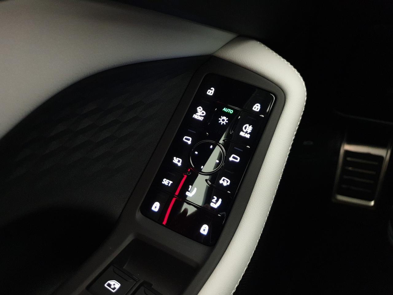 2.0e-hybrid 367CV quattro S tronic S line Edition