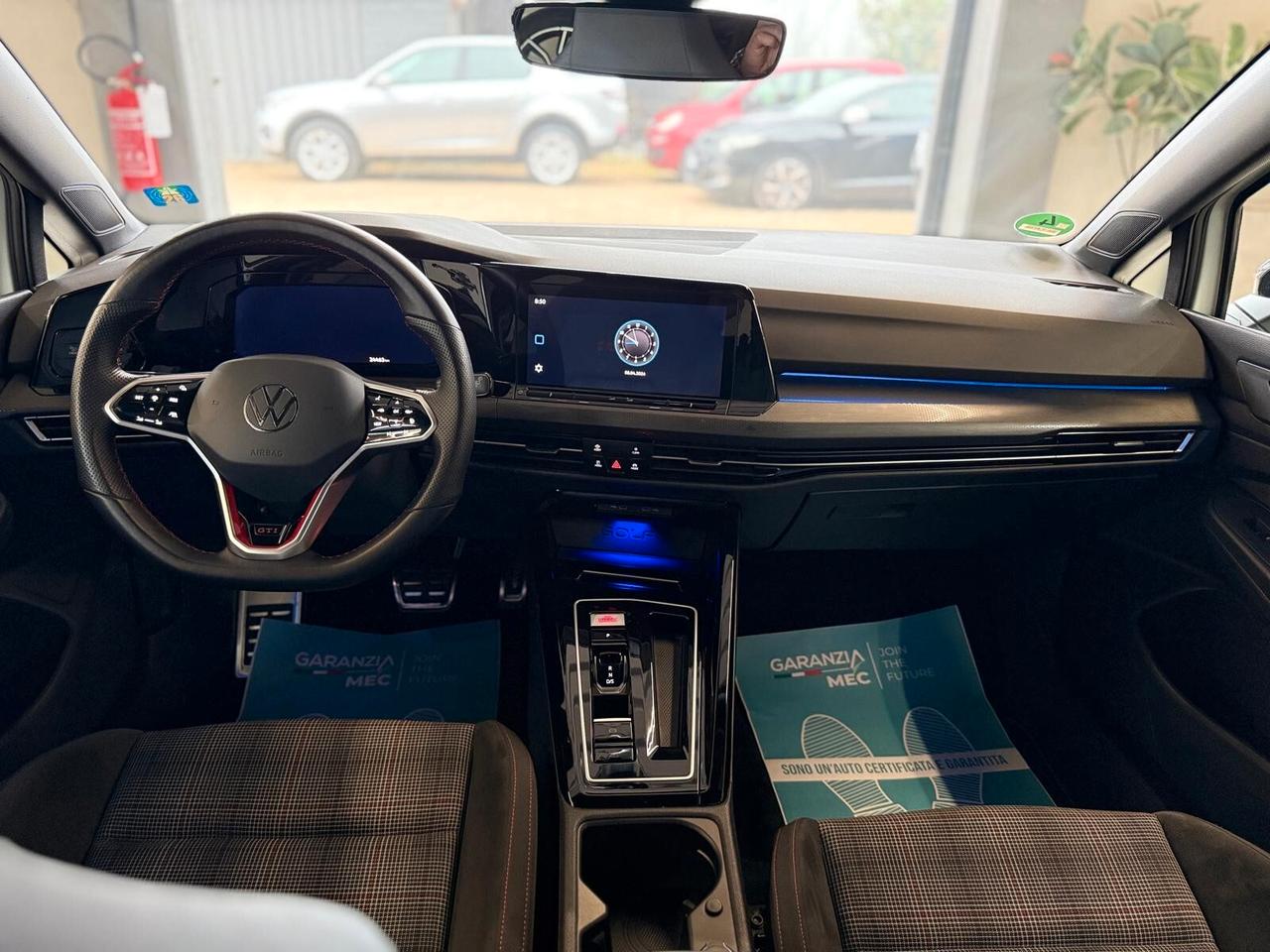 Volkswagen Golf GTI 8 245CV