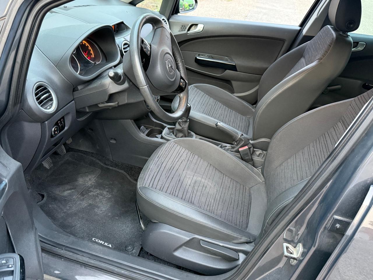 Opel Corsa 1.2 5 porte Edition