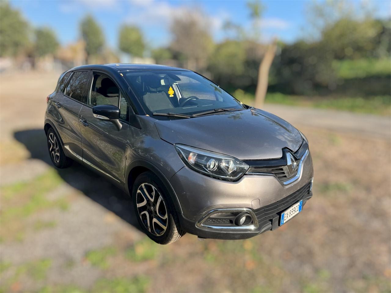 Renault Captur 1.5 dci diesel - 2104