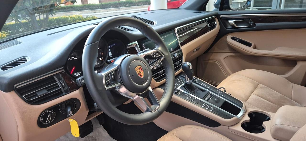 Porsche Macan 2.0 245 cv PDK