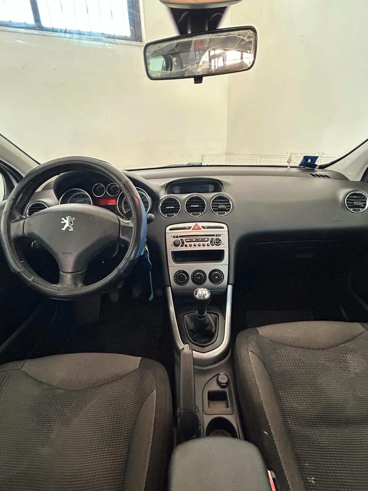Peugeot 308 1.6 HDi 90CV 5p. Tecno
