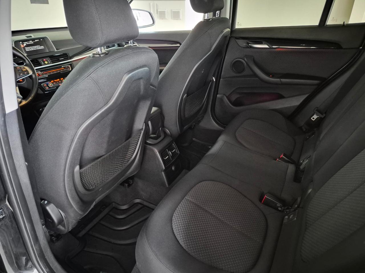 Bmw X1 sDrive18d Advantage