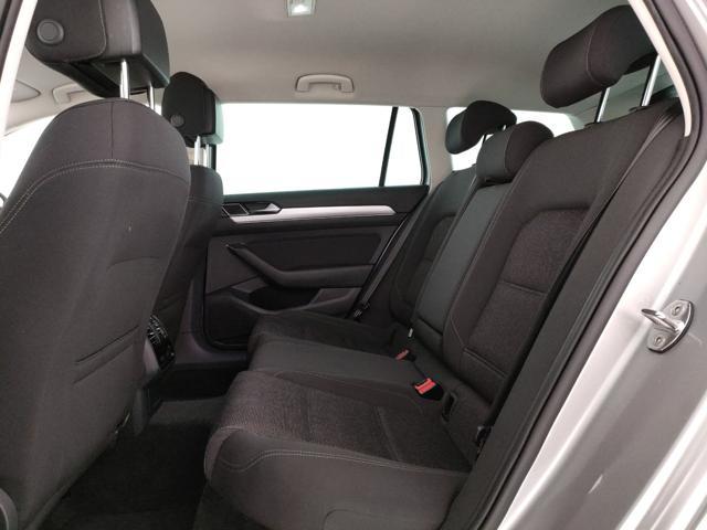 VOLKSWAGEN Passat Variant 1.6 TDI DSG Comfortline BlueMotion Tech.