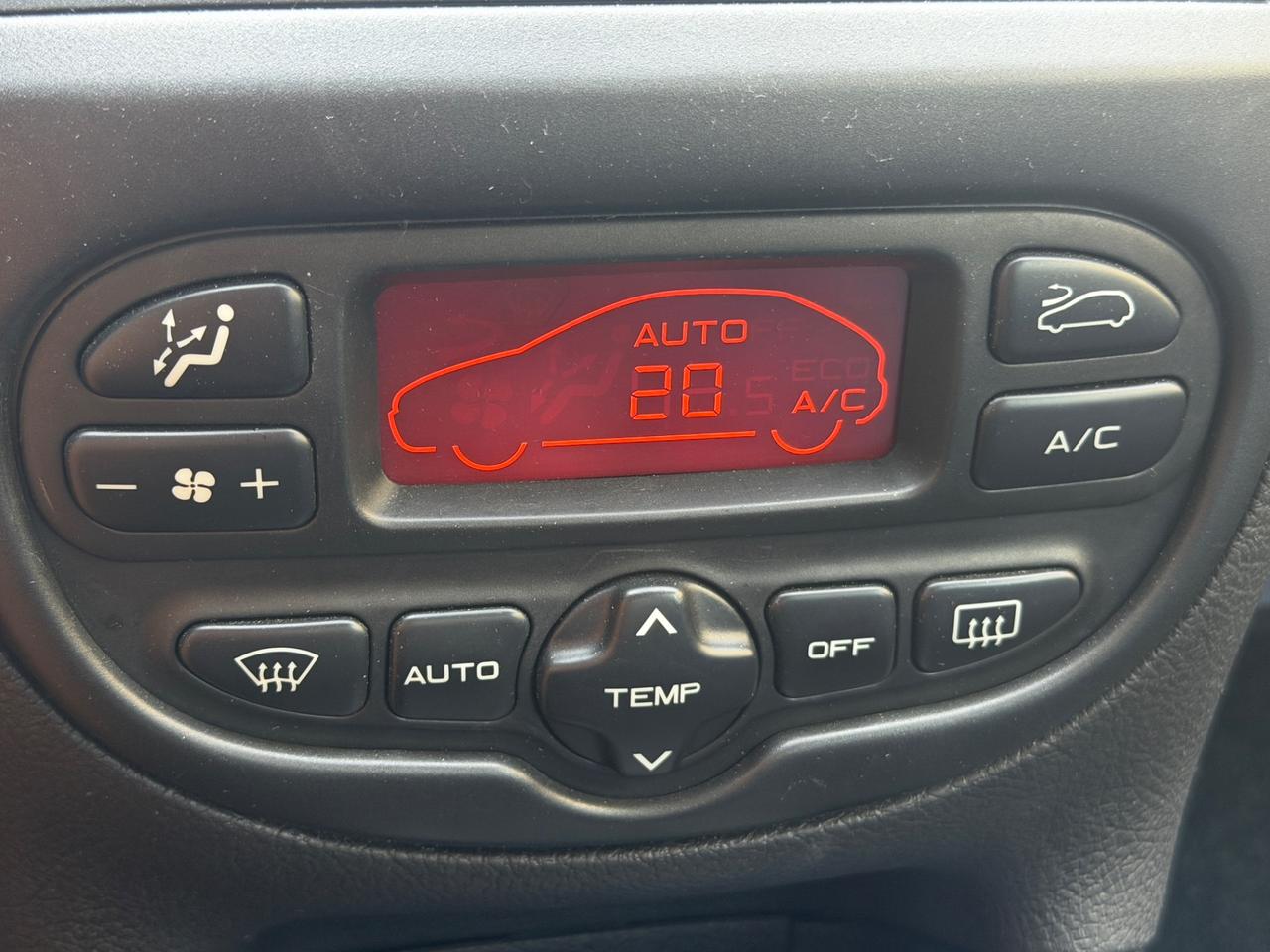 PEUGEOT 206 1.4 BENZINA 75.000KM UNI PROP