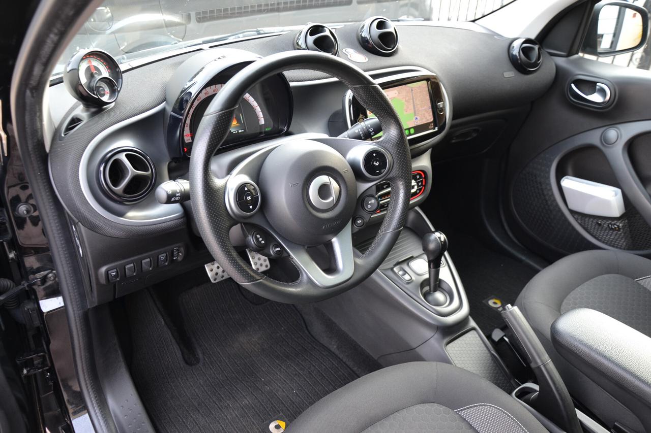 Smart ForFour EQ PULSE LED+NAV+PDC**PREZZO VERO**CARICA RAPIDA**