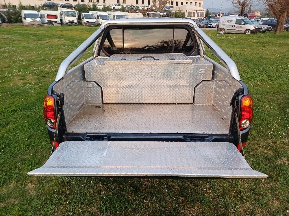 Mitsubishi L200 2.5 DI-D 136 Cv Double Cab Pick-Up
