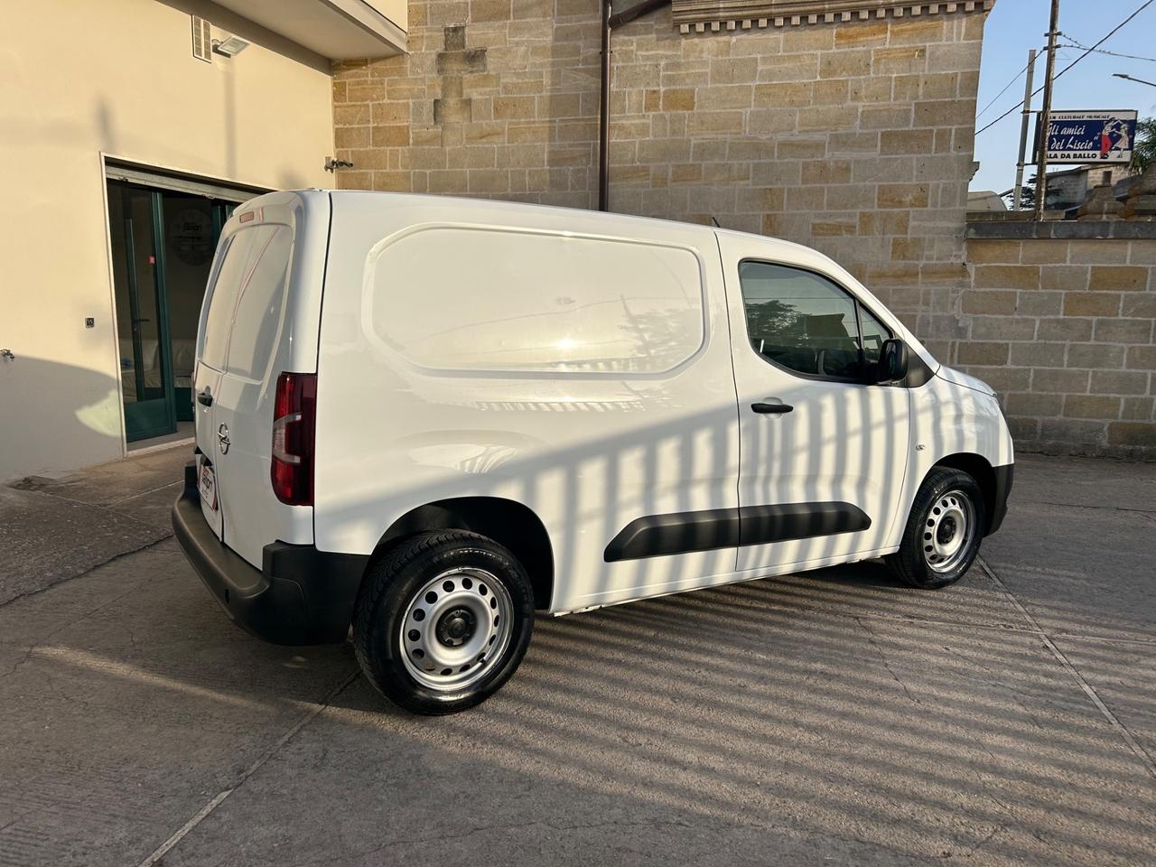 Opel Combo Cargo 1.5 Diesel 130CV S&S PC 650kg Edition
