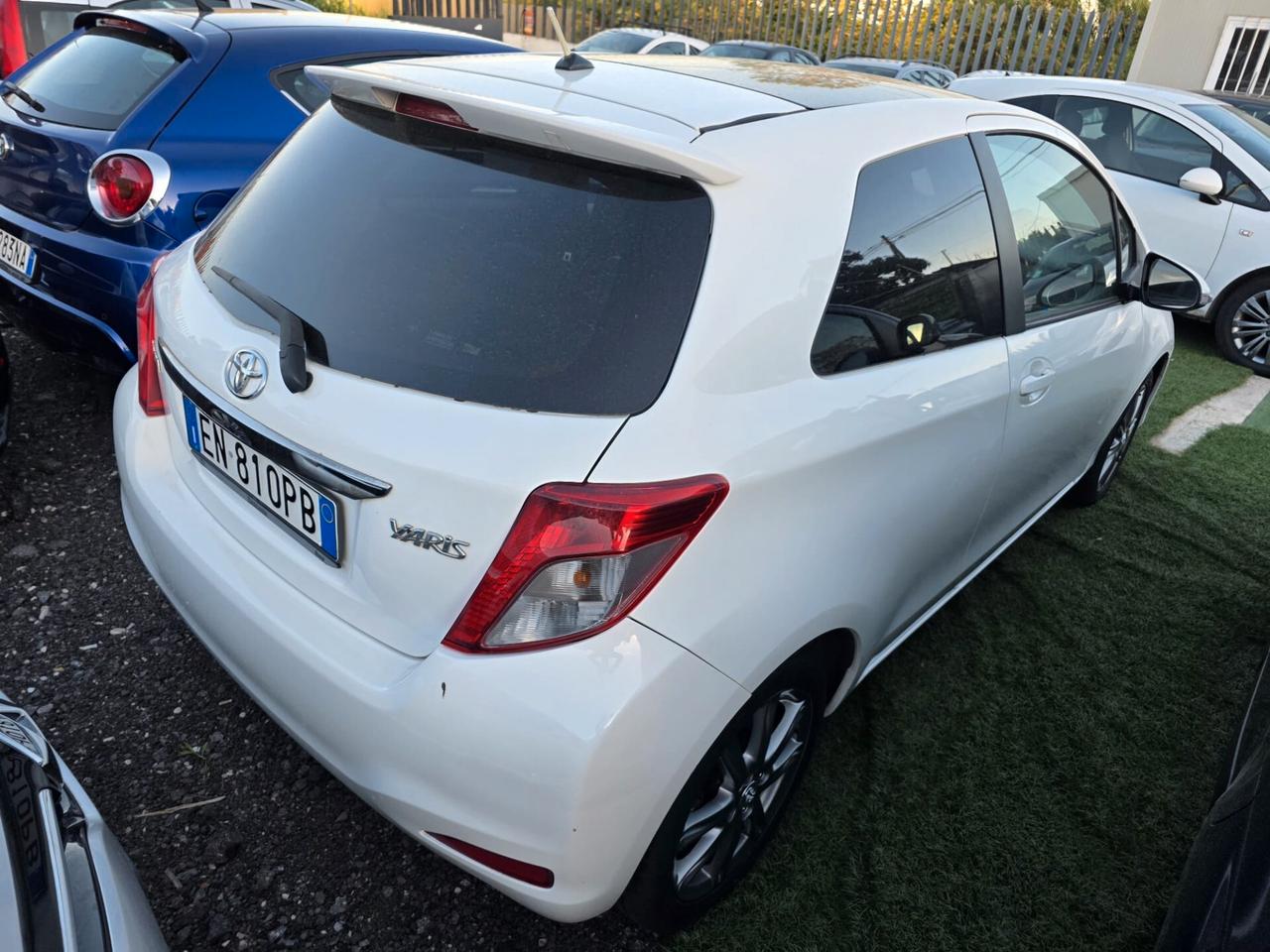 Toyota Yaris 1.3 benzina euro 5b