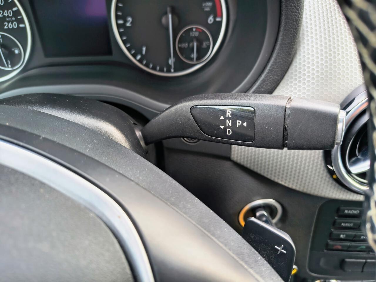 MERCEDES-BENZ CLASSE B AUTOMATICA 1.5 DIESEL PREMIUM 2014