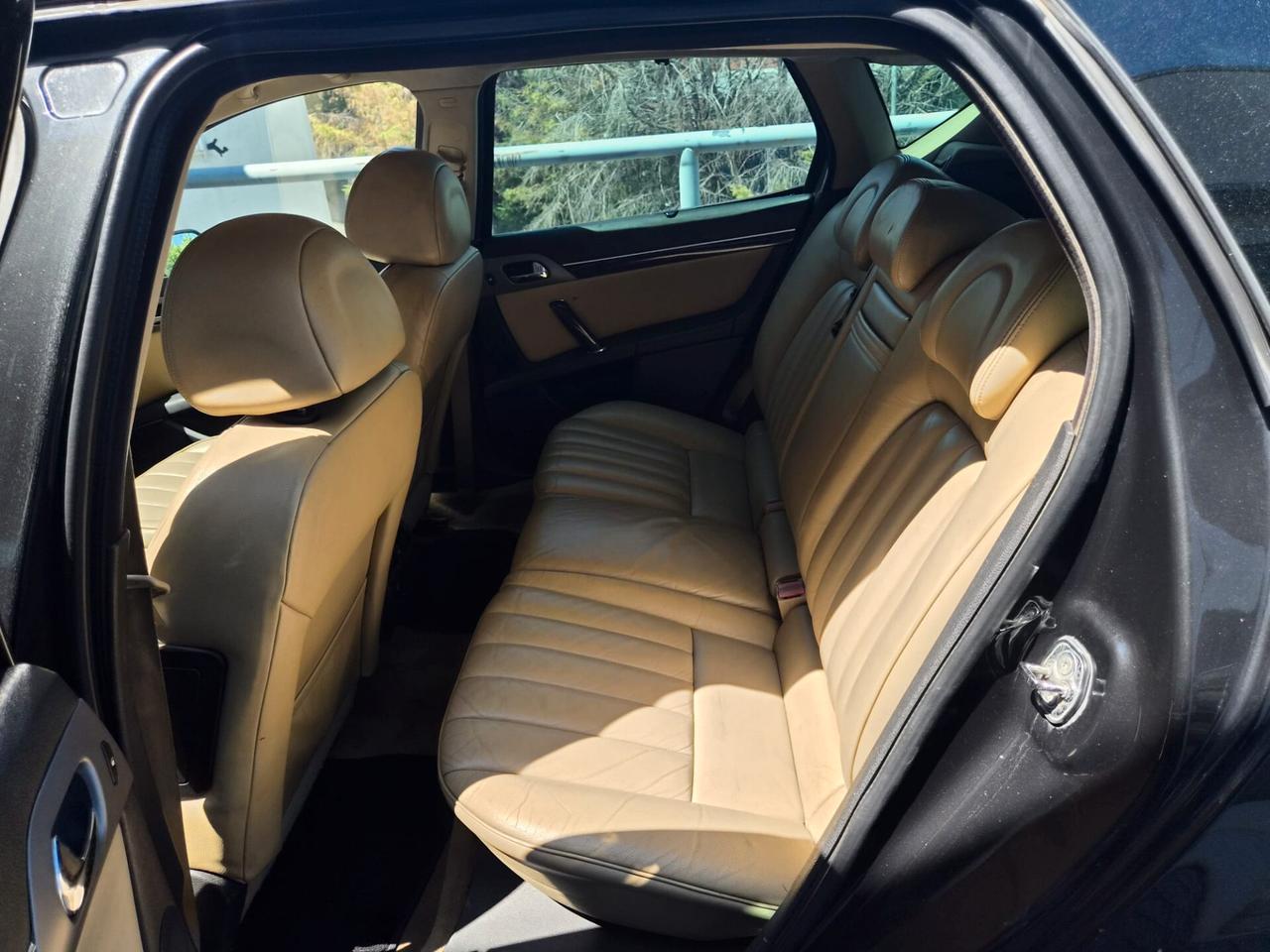 Peugeot 407 2.0 HDi SW Confort