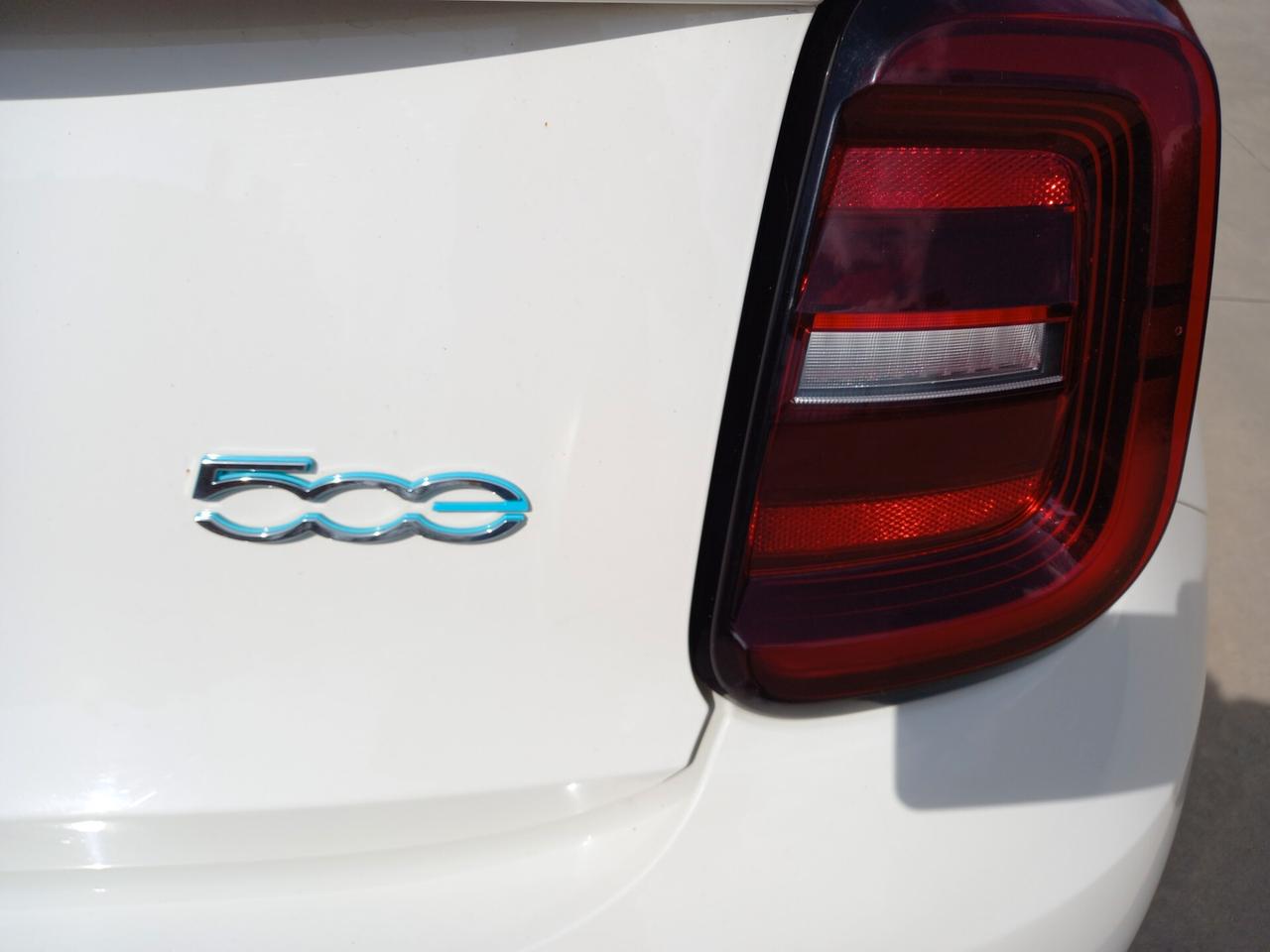 Fiat 500 ELETTRICA 118 CV "ICON" 2021