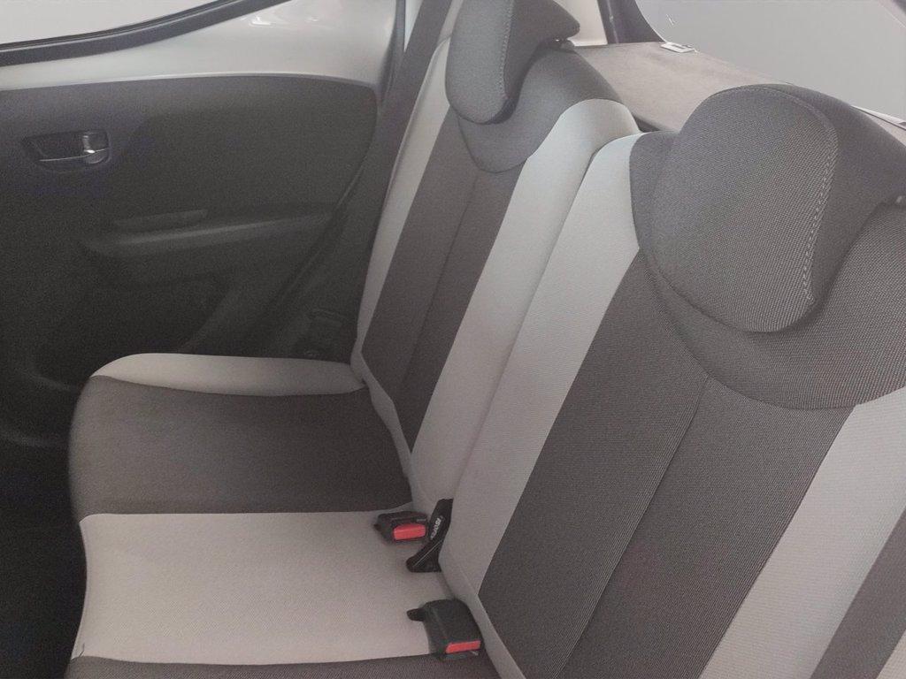 TOYOTA Aygo 5p 1.0 x-play my15 del 2017