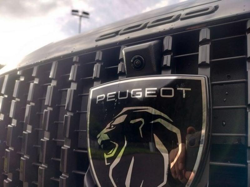 Peugeot 2008 2008 PureTech 100 S&S Allure