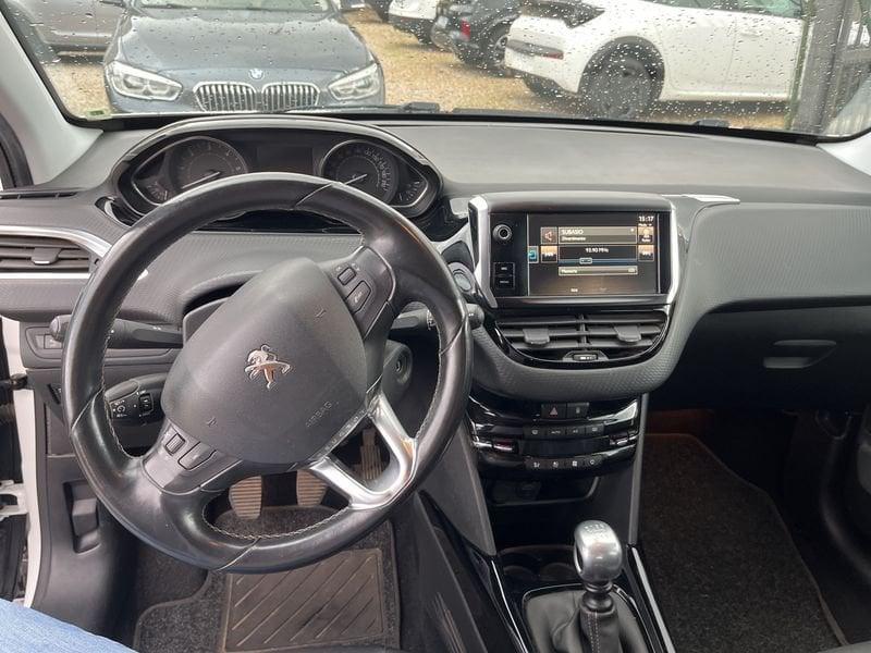 Peugeot 2008 BlueHDi 120 S&S Allure