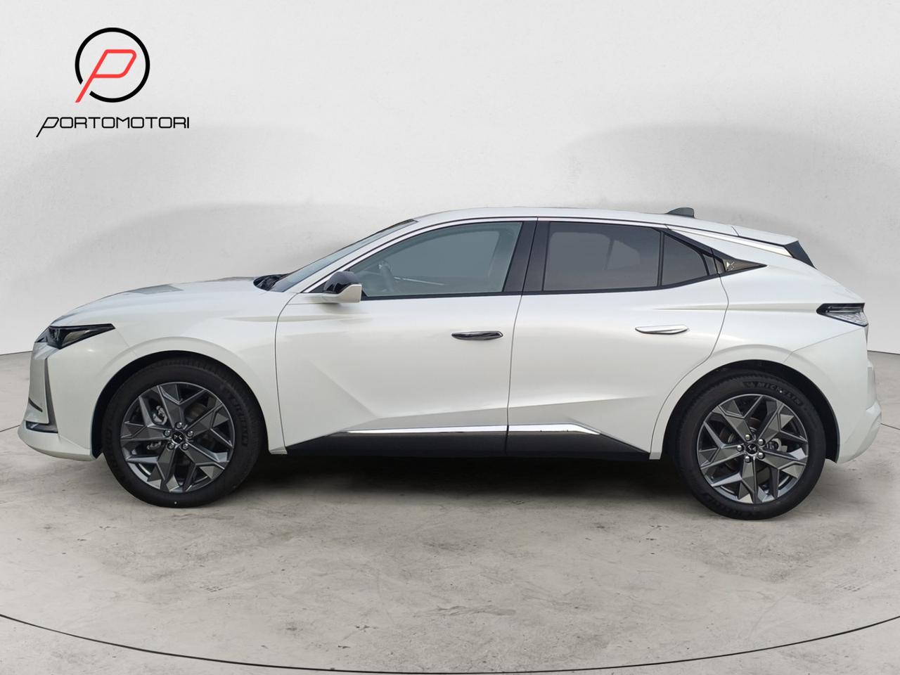 DS DS 4 PALLAS HYBRID 145