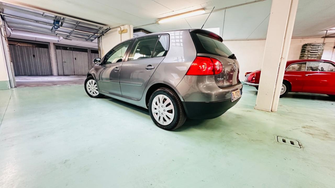 Volkswagen Golf 1.9 TDI Sportline.anche per neopatentati