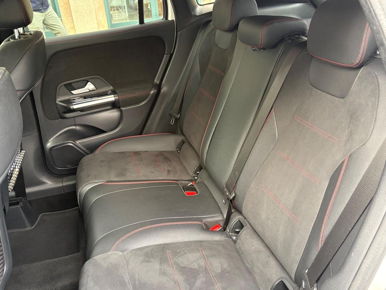 Mercedes-Benz GLA 200 GLA-Clas #8981