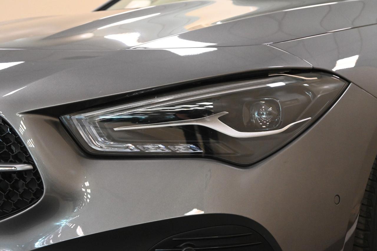 MERCEDES CLA S.Brake (X118) CLA 180 d Automati...