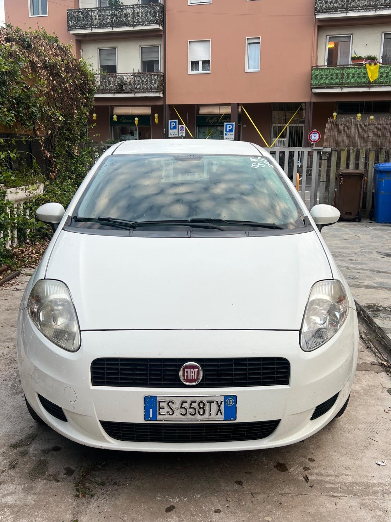 Fiat Grande Punto 1.4 5 porte Actual Natural Power