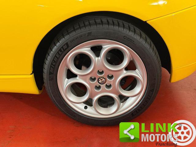 ALFA ROMEO Spider 2.0i 16V T.S. cat Limited Edition n'240