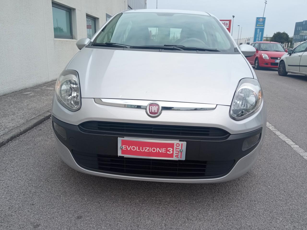 FIAT PUNTO EVO 1.2 OK NEOPATENTATI
