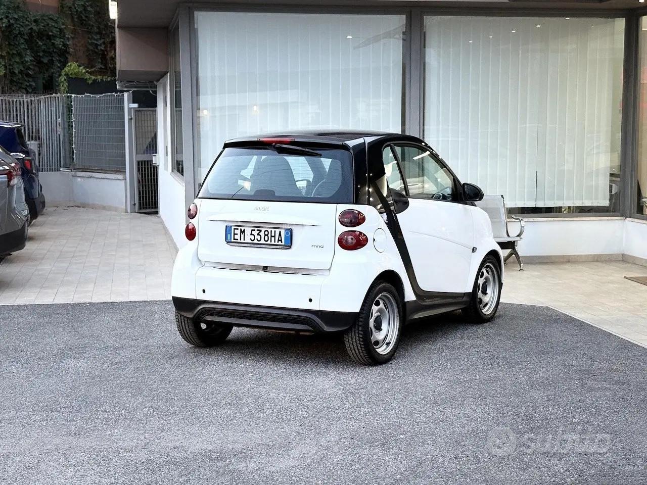 Smart fortwo coupe 1.0 Benzina 71CV E5 Automatico