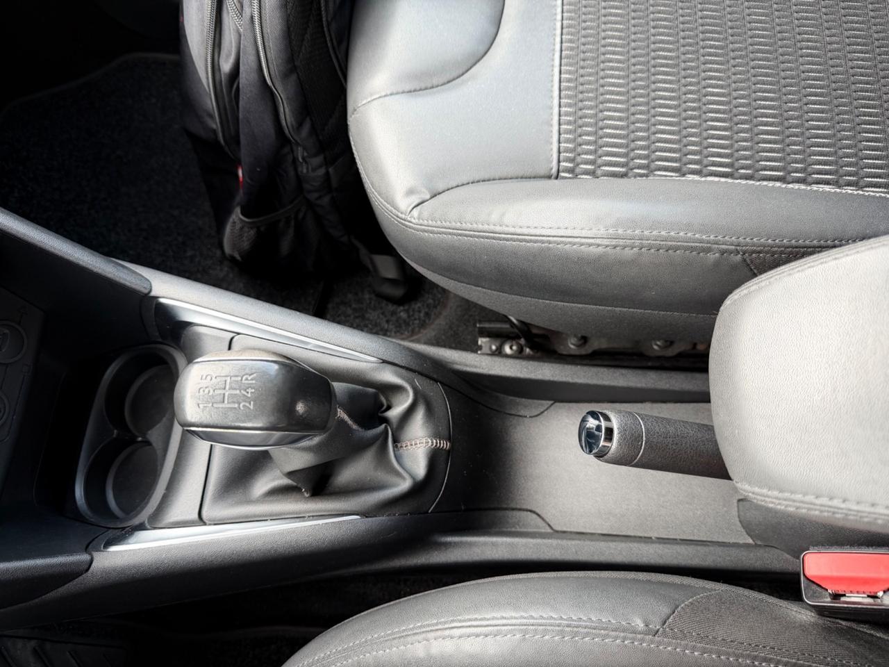 Peugeot 208 1.6 e-HDi 92 CV Stop&Start 3 porte Allure