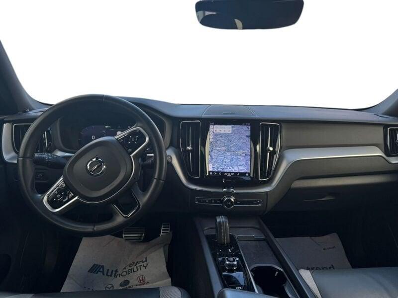 Volvo XC60 B4 197+14 CV AWD Automatico Mild Hybrid Diesel R-Design