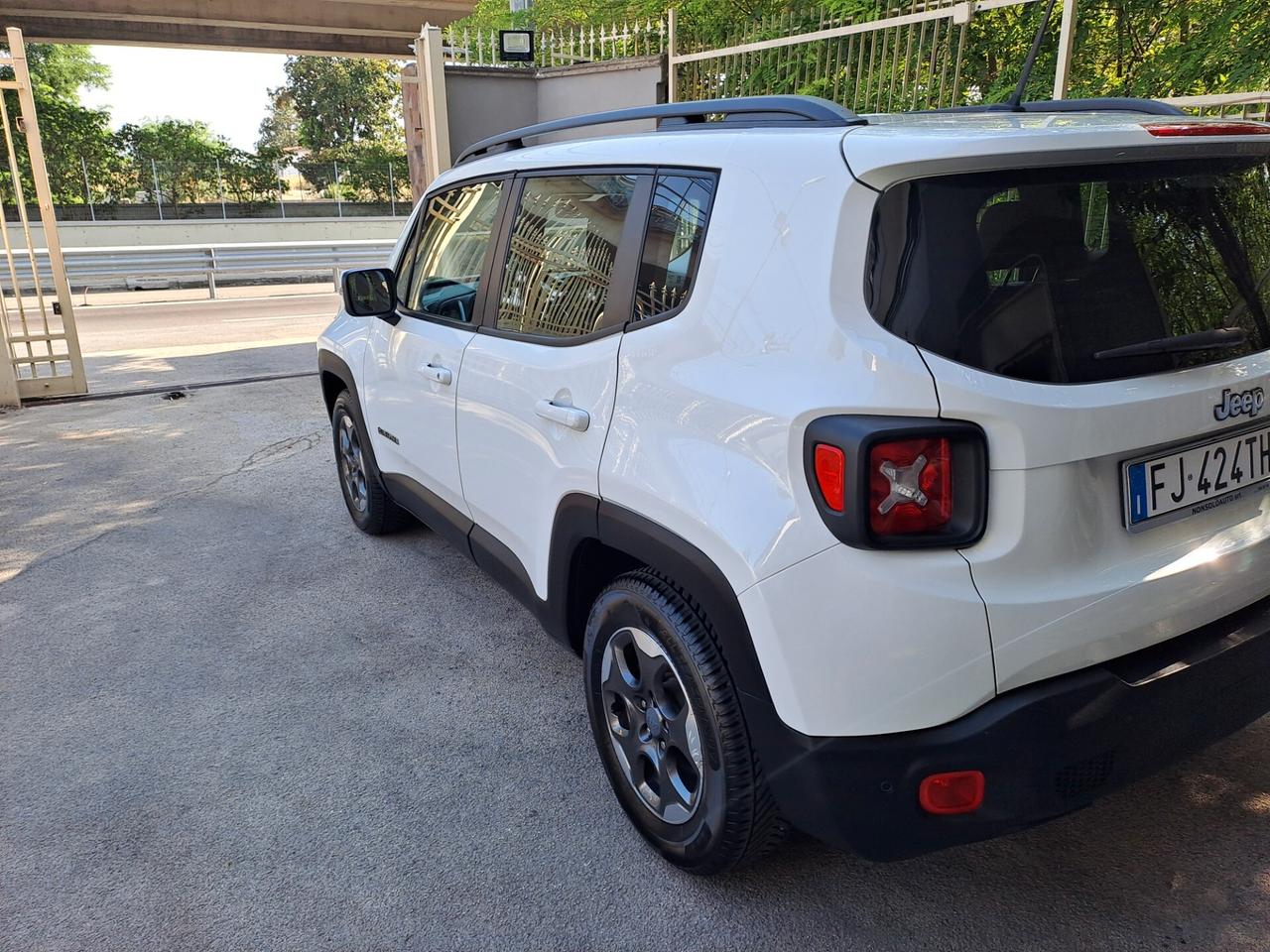 Jeep Renegade 1.6 Mjt 105 CV Longitude