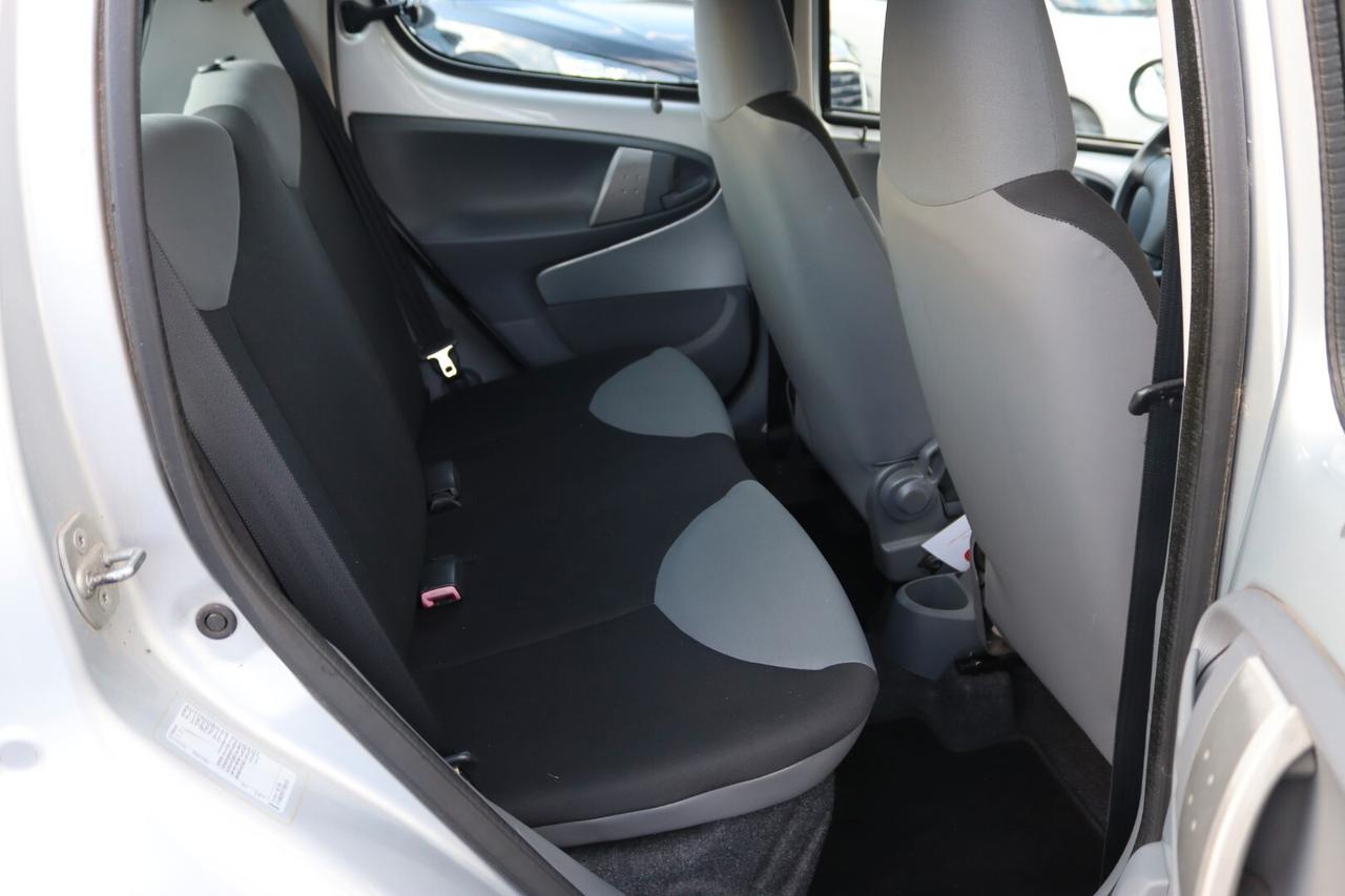 Peugeot 107 1.0 68CV 5p. Urban Move
