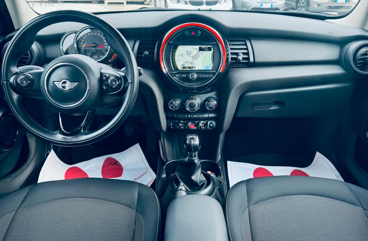 Mini 1.5 One D Business