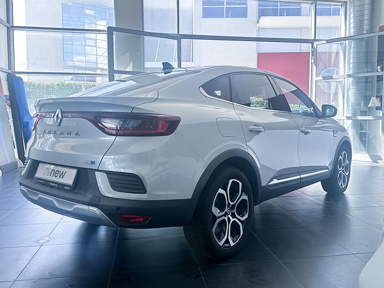 Renault Arkana 1.6 e-tech full hybrid intens 145cv