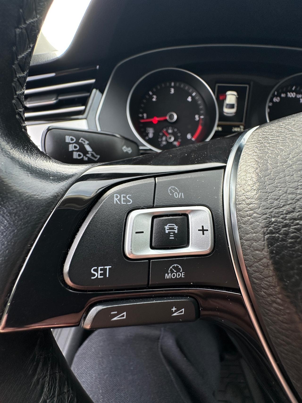 Volkswagen Passat Businessline 1.6 TDI BlueMotion Technology - 2015