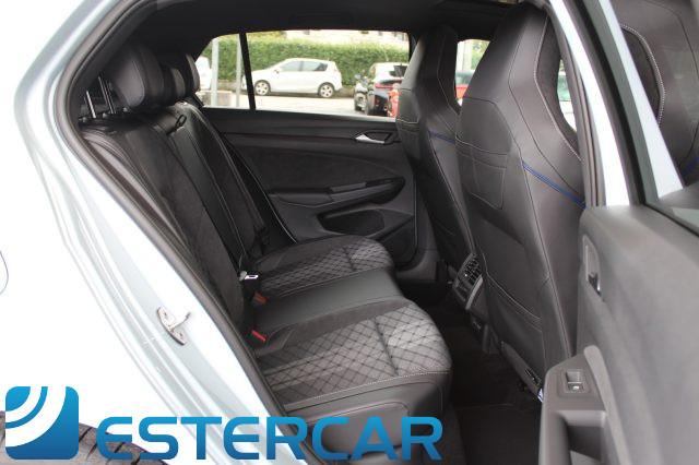 VOLKSWAGEN Golf 8.5 2.0 TDI 150CV DSG R-Line Plus TETTO LED PRONTA