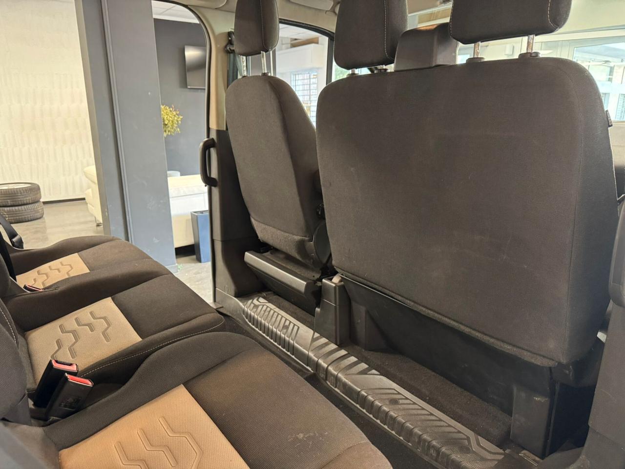 Ford Tourneo Custom 310 2.0 TDCi 130CV aut. PC Titanium
