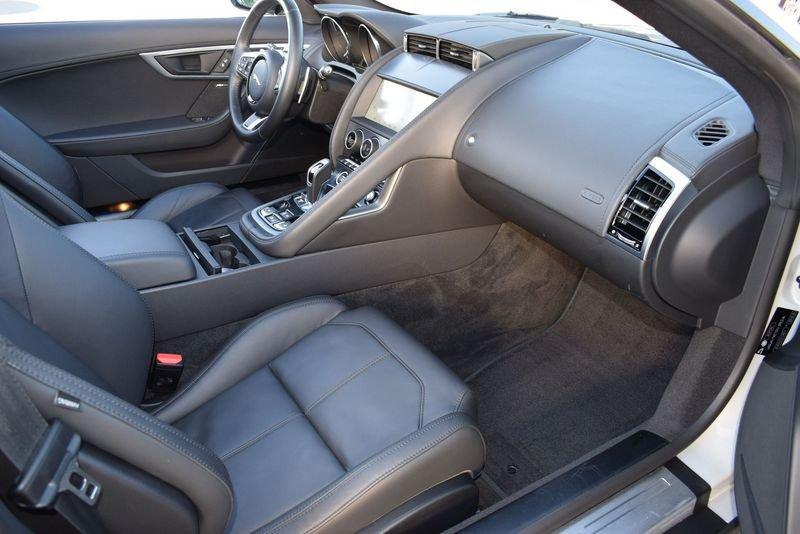 Jaguar F-Type 3.0 V6 380 CV AWD Convertibile R-Dynamic