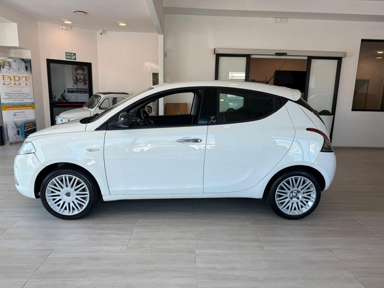 Lancia Ypsilon 1.3 MJT 16V 95 CV 5 porte S&S Platinum