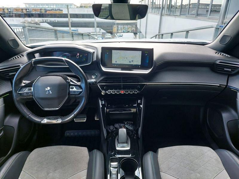 Peugeot 2008 e-2008 GT 100kW