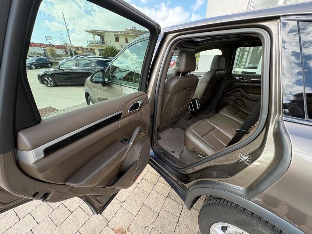 Porsche Cayenne 3.0 Diesel 245cv aut.